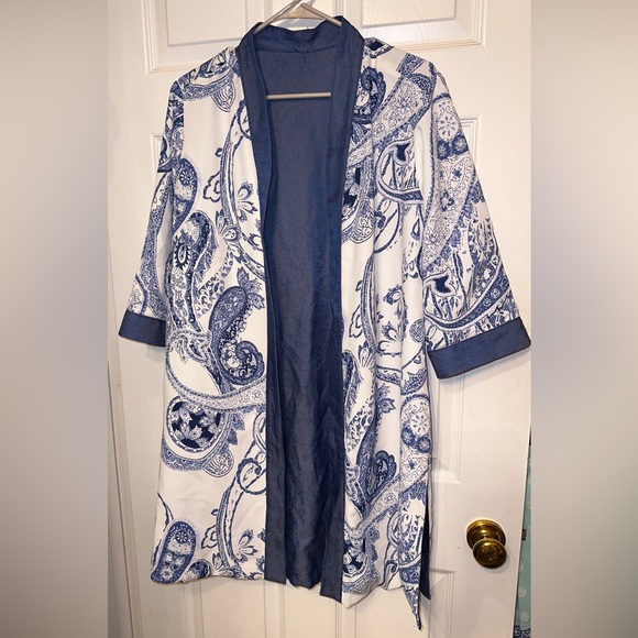 Womens Jacket Reversible Blue White Paisley Open Bohemian Short Cuff Sleeves - Picture 1 of 8